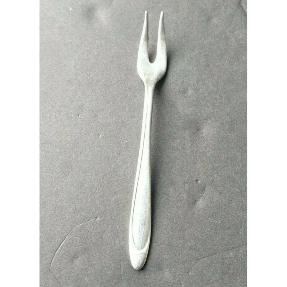 Meriden Silverplate Co First Lady Pickle Olive Relish Fork